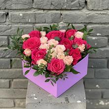 Цветочная композиция из Розы в коробке #REPLACE_PRED# Кузьмоловском